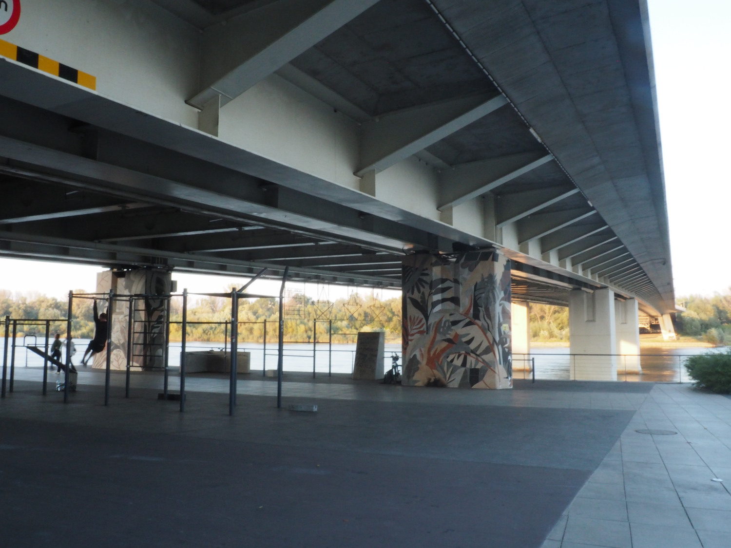 Zdjęcie architektury budynku Most Świętokrzyski